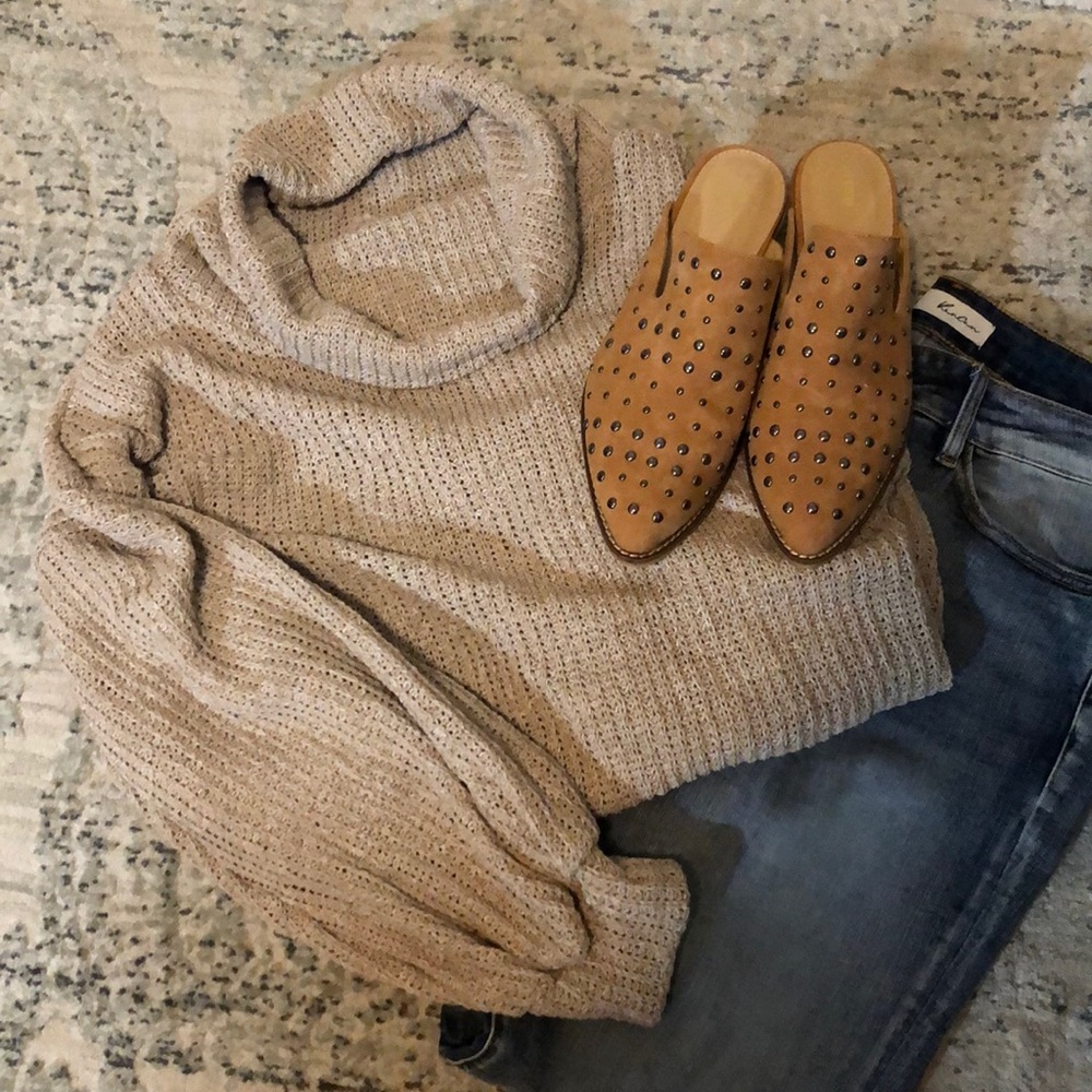 Cowl neck sweater!! Tan and white, interwoven mix!